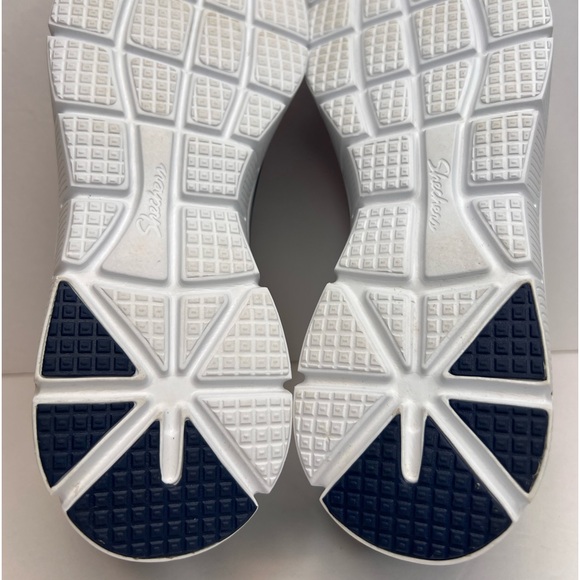 Skechers Fashion-Fit Spring Essential Navy/Multi Floral 12708/NVMT Sz 8M NWT! - Picture 16 of 16